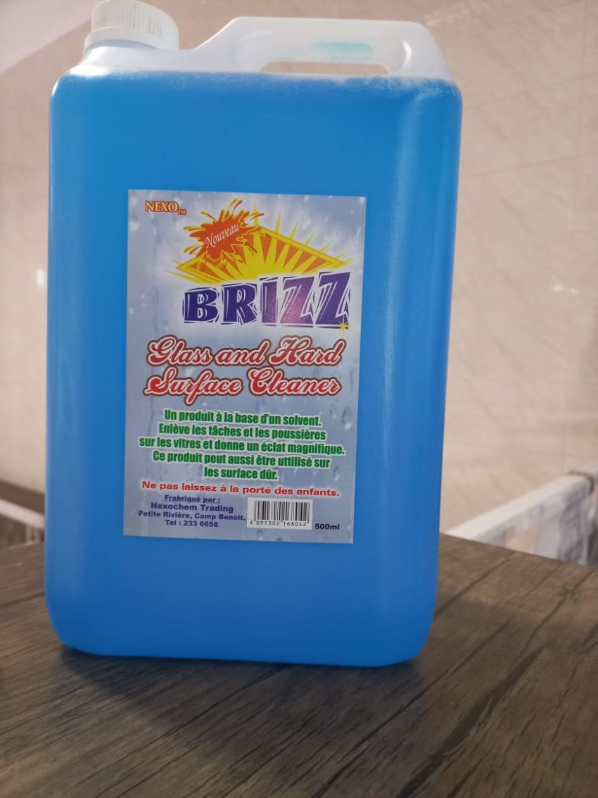 BRIZZ Glass and Hard Surface Cleaner(5000ml)