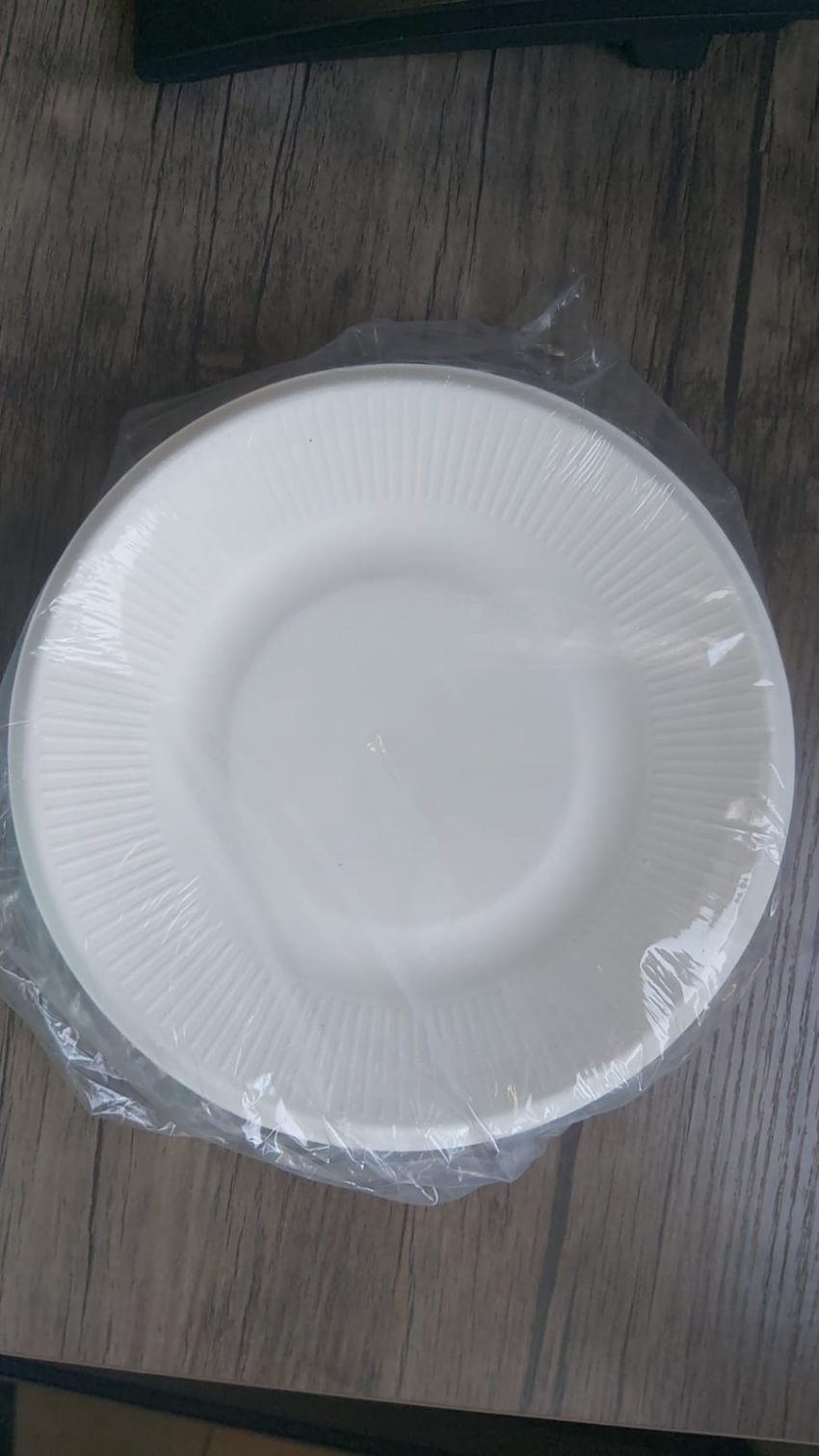 Disposable Plate 8" (Pack 50 pcs)